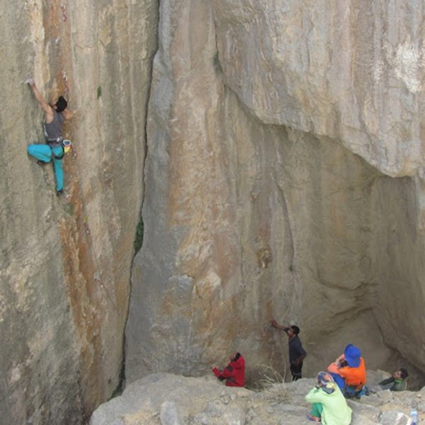 سایت سنگنوردی بامداد اصفهان